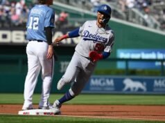 Mookie Betts ត្រលប់ទៅក្រុម Dodgers វិញបន្ទាប់ពីរបួស