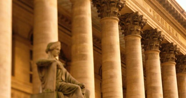1779644178_investir-en-bourse-comment-acheter-des-actions-et-les-vendre-au-mieux.jpg