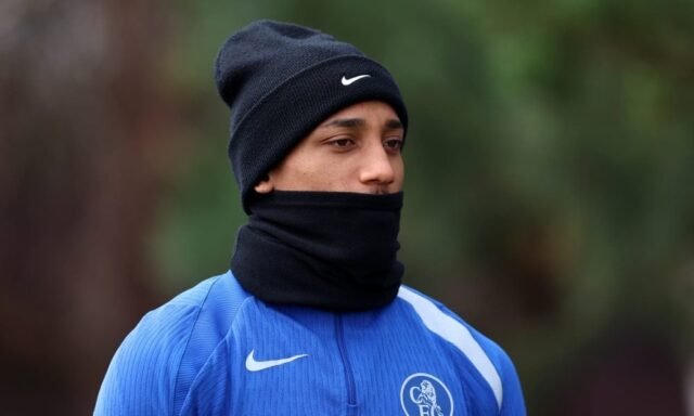 1779886389_chelsea-fc-training-session-and-press-conference-uefa-champions-league-2025-26-round-of-16-second-le.jpeg