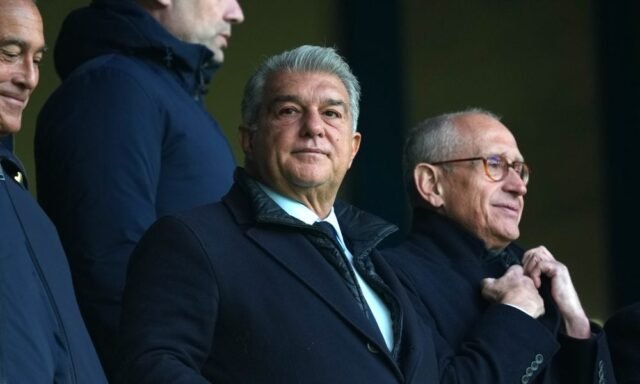1779984663_villarreal-cf-v-fc-barcelona-laliga-ea-sports-2-1000x600.jpg