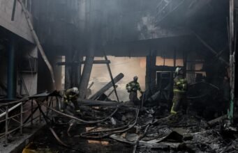 লাইভ ইউক্রেনের বিরুদ্ধে রাশিয়ার যুদ্ধ: রাজধানী কিয়েভে ক্ষেপণাস্ত্র হামলার পর সব তথ্য
