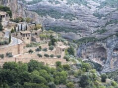 Sierra de Guara ដែលជាអន្លង់នៃភាពស្រស់ស្អាតនៅជិត Pau