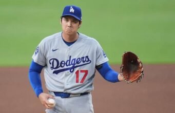Shohei Ohtani লিডঅফ হোমারকে আঘাত করে এবং বিজয়ী ডজার্সের জন্য আরেকটি দ্বিমুখী রত্ন হিসাবে ERA কে 0.73 এ নামিয়ে দেয়
