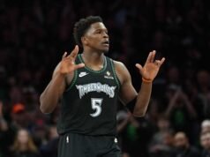 Edwards ដឹកនាំ Timberwolves ឆ្លងកាត់ Spurs 114-109 ទៅជាស៊េរីបន្ទាប់ពី Wembanyama ត្រូវបានបណ្តេញចេញ