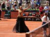 Roland-Garros-এ ওয়াক-অন পোশাকে নাওমি ওসাকার ফ্যাশনের স্বাদ আবারও স্পটলাইটে