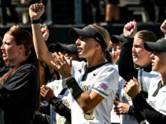 Gossett Twirls 1-Hitter, Boilers ឈ្នះ Iowa 6-1 – Purdue Boilermakers