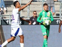 Ligue 1. របៀបដែលក្លឹប Racing Club de Strasbourg ខកខានការហោះហើររបស់ Robin Risser