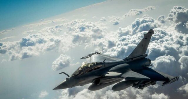 1780988450_des-rafale-abattent-un-drone-en-lettonie-dans-une-mission-de-l-otan-ce-que-l-on-sait.jpg