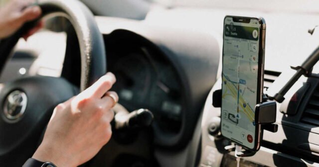 1781211683_google-maps-cette-fonction-meconnue-qui-peut-vous-faire-economiser-du-carburant.jpg