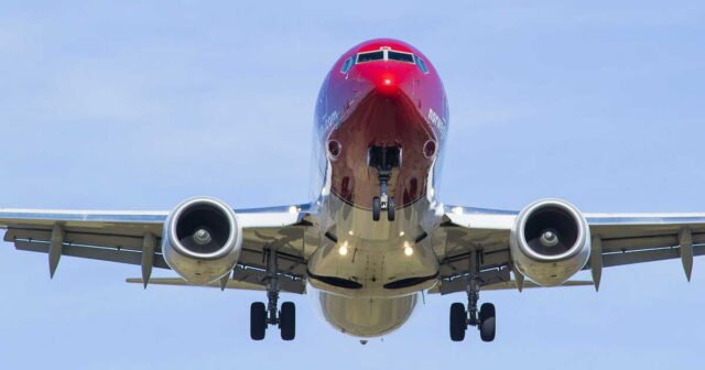 1781348675_air-india-un-an-apres-le-crash-du-boeing-787-qui-a-fait-260-victimes-ou-en-est-l-investigation.jpg