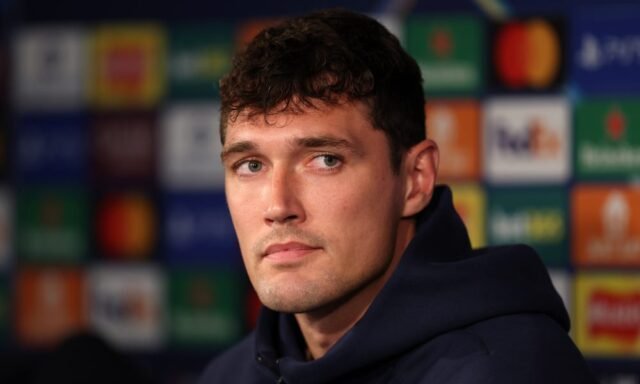 1781890310_fc-barcelona-training-session-and-press-conference-uefa-champions-league-2025-26-league-phase-md1-10.jpeg