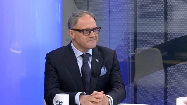 https3A2F2Fimages.euronews.com2Farticles2Fstories2F092F802F932F952F1200x675_cmsv2_32657c9a.jpeg