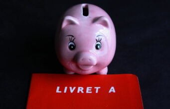 ফরাসিরা মে মাসে তাদের Livret A খালি করতে থাকে