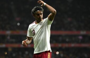 স্পেন ম্যানেজার বার্সেলোনা সুপারস্টারের জন্য নিখুঁত পুনরুদ্ধারের পথের রূপরেখা দিয়েছেন