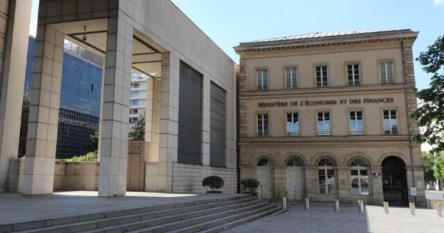 vers-une-reforme-des-primes-des-hauts-fonctionnaires-david-amiel-propose-une-petite-revolution-pour.jpeg