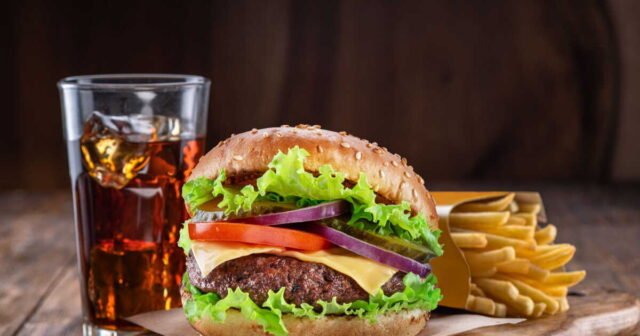 1784062714_burger-king-licencie-une-employee-partie-pour-une-urgence-medicale-la-justice-tranche.jpg