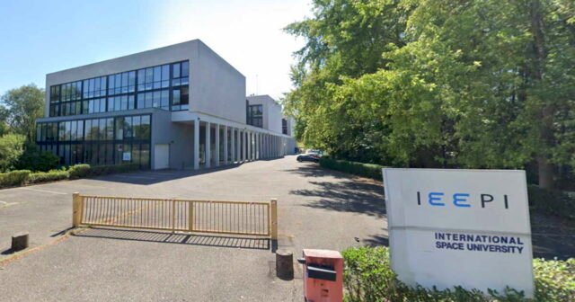 1784530996_en-alsace-cette-prestigieuse-universite-soutenue-par-la-nasa-placee-en-liquidation.jpg