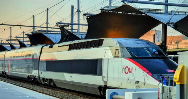 1784973057_incendies-en-gironde-la-sncf-autorise-les-voyageurs-a-annuler-ou-reporter-leur-trajet-dans-la-region.jpeg